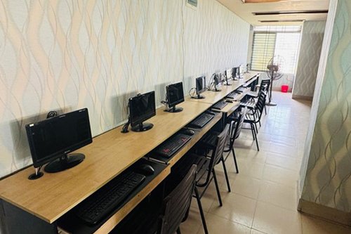 Library---Computer-lab-for-e-learning